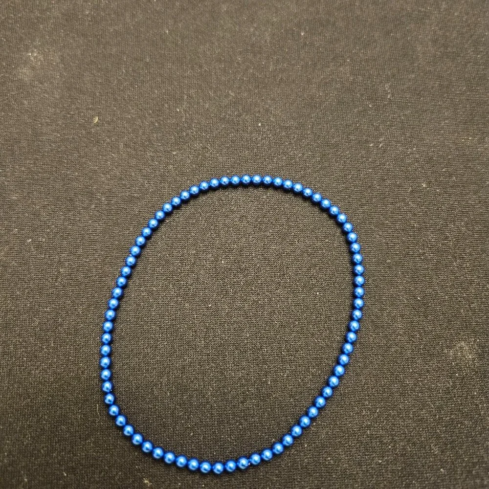 Bracelets - Picture 3 of 10